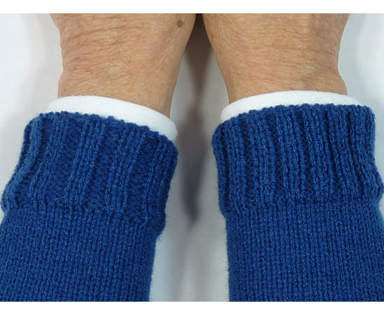 Machine knitted ribbing pattern example

